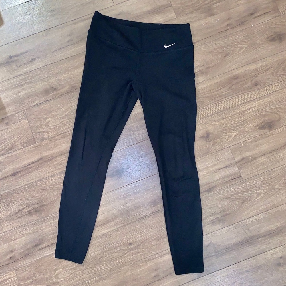 NIKE DRY FIT LEGGINGS💫
